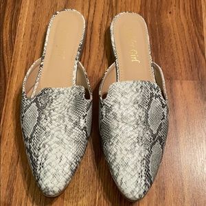 A Rider Girl snake skin mules